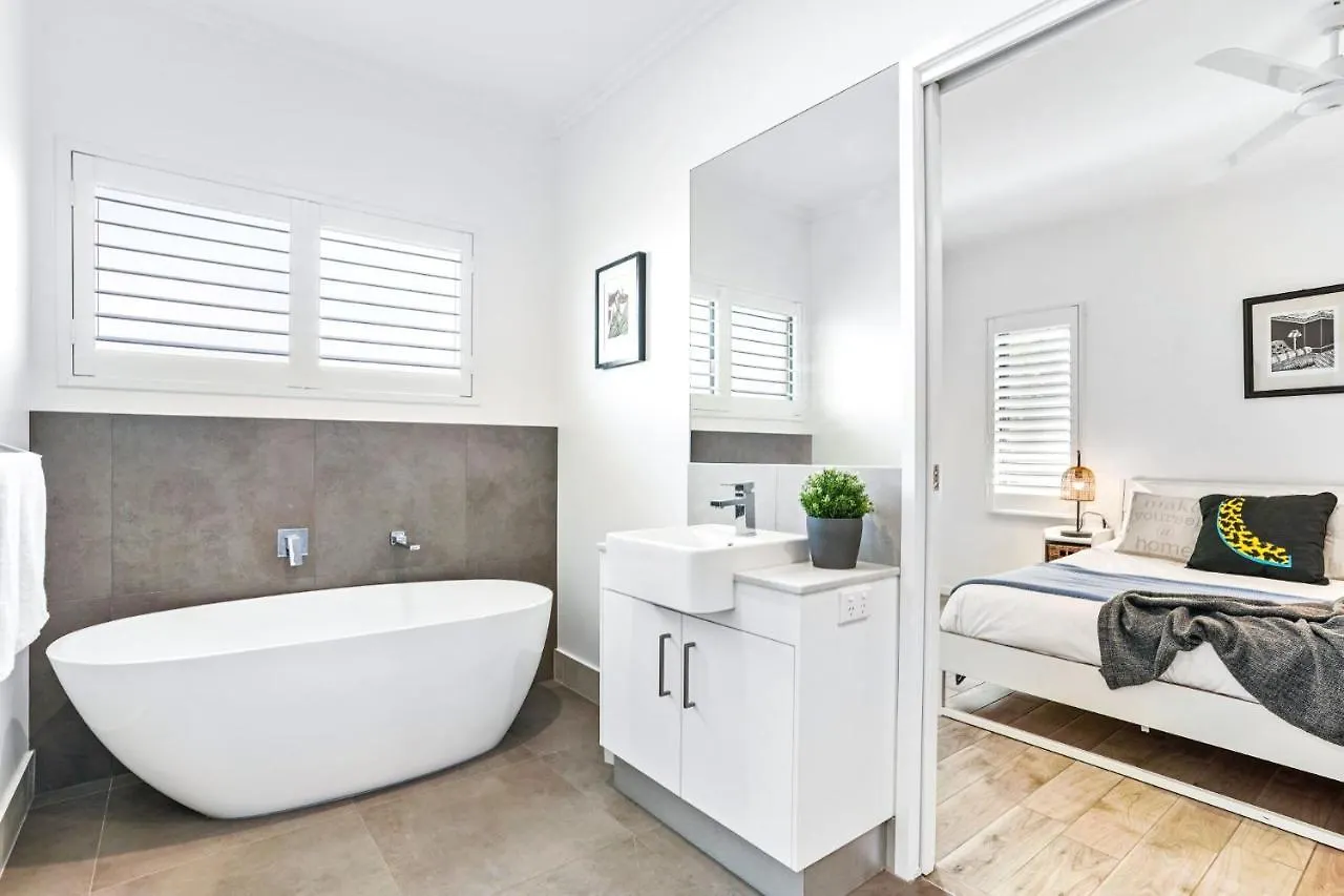 Holiday home Flagship Villa Trinity Beach Australia