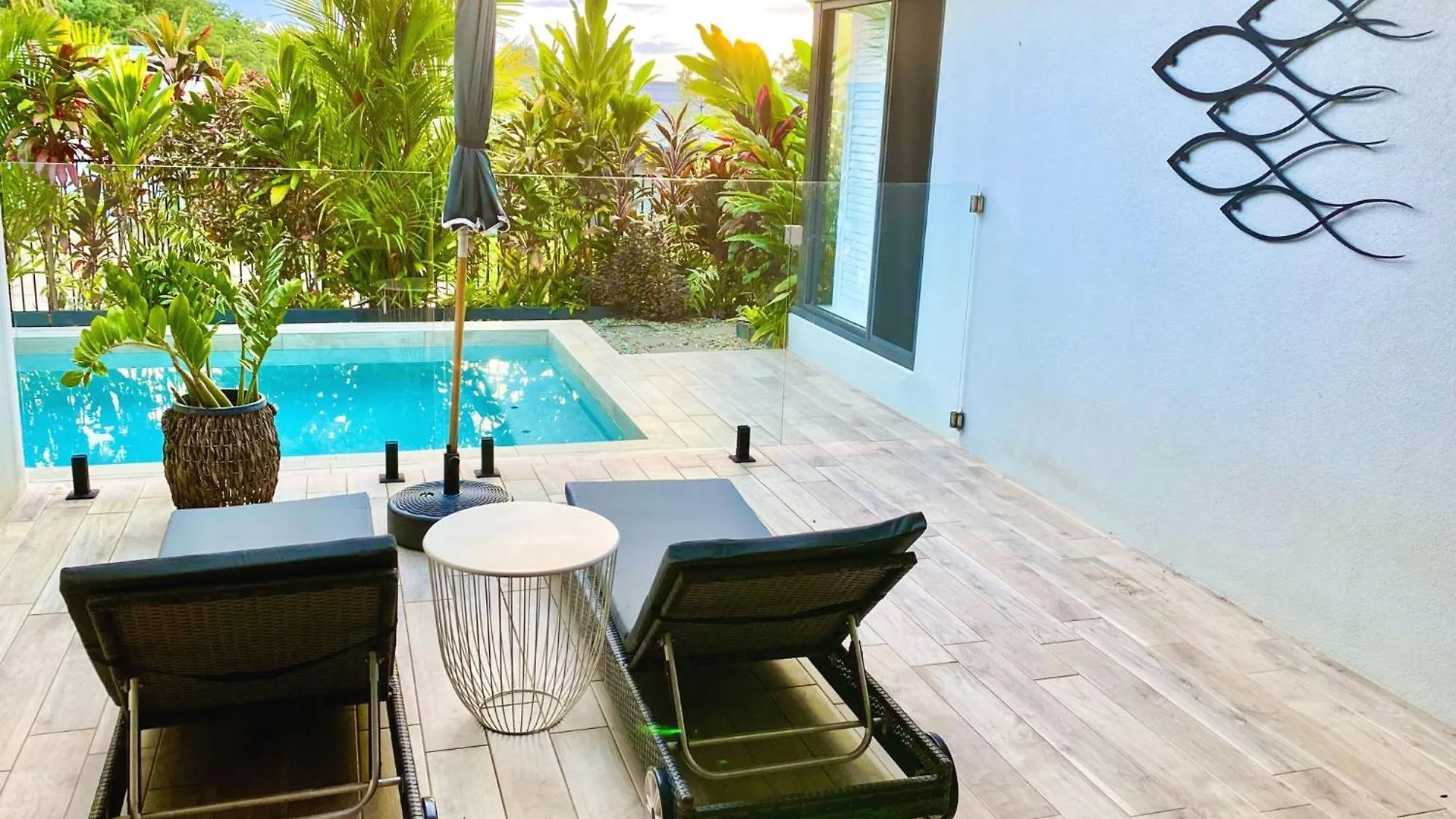 Flagship Villa Trinity Beach Holiday home